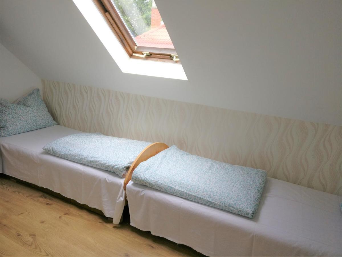 Marica Apartman Balatonfenyves Exterior photo